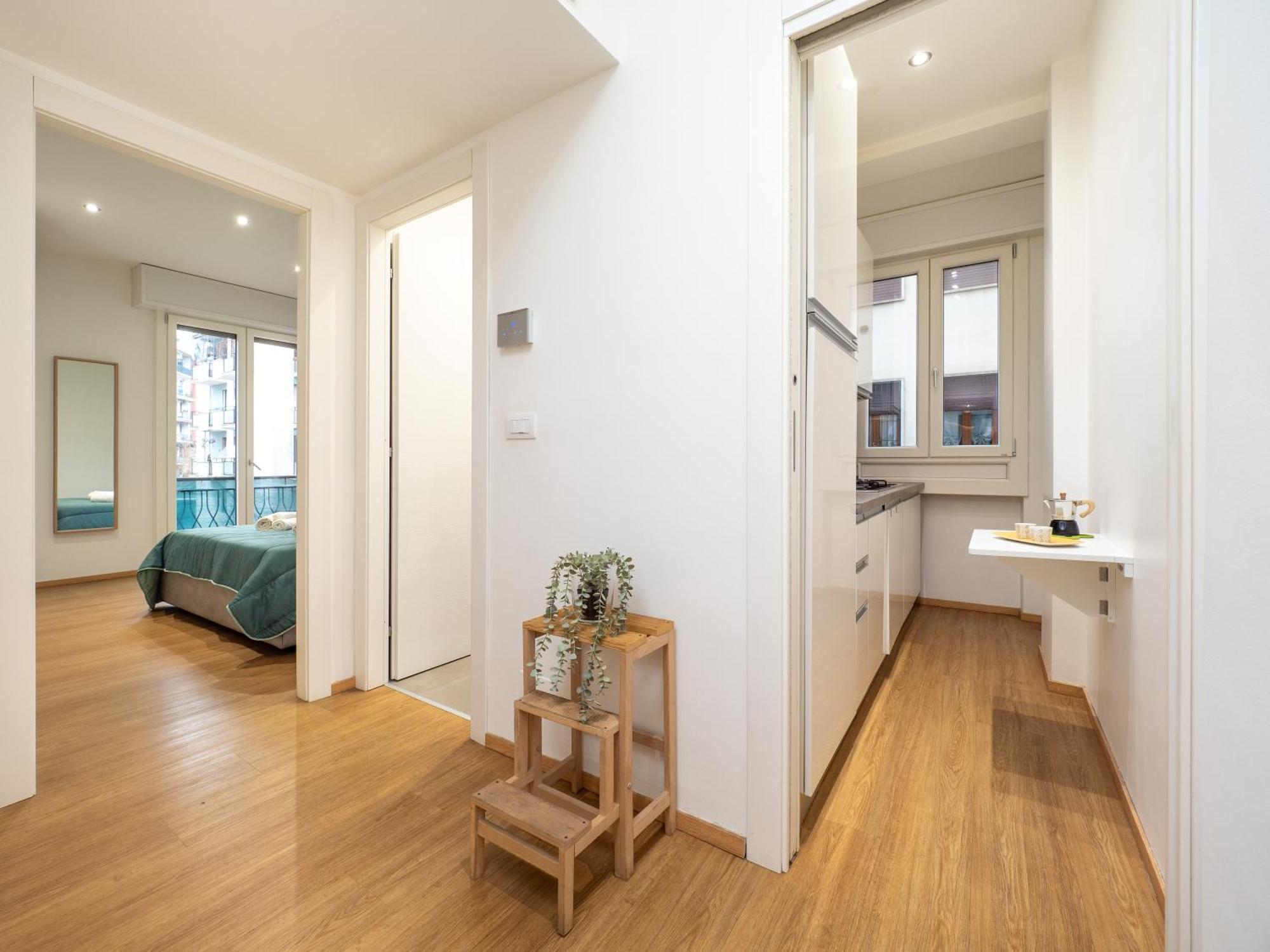 Milano 5 Guests - Modern Apt With Balcony Dış mekan fotoğraf